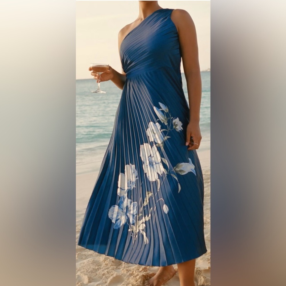 The A&F Giselle Pleated One-Shoulder Maxi Dress